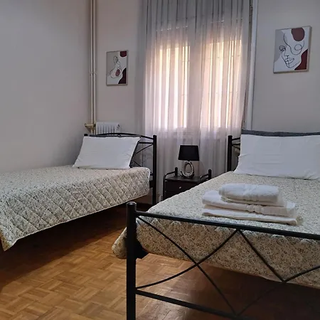 Apartment Linas Beautiful House Garitsa *
